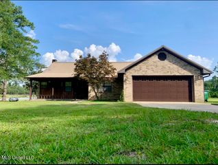 1036 Ms-15, Perkinston, MS 39573