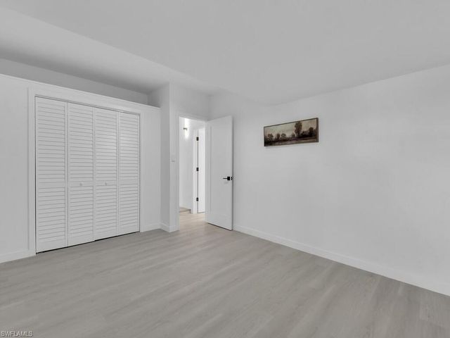 4941 Aztec CIR, Naples, FL 34112