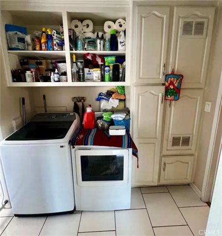 2925 San Francisco, Long Beach, CA 90806