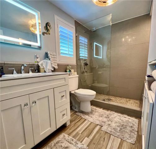 2925 San Francisco, Long Beach, CA 90806