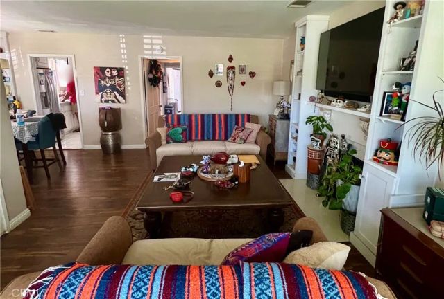 2925 San Francisco, Long Beach, CA 90806