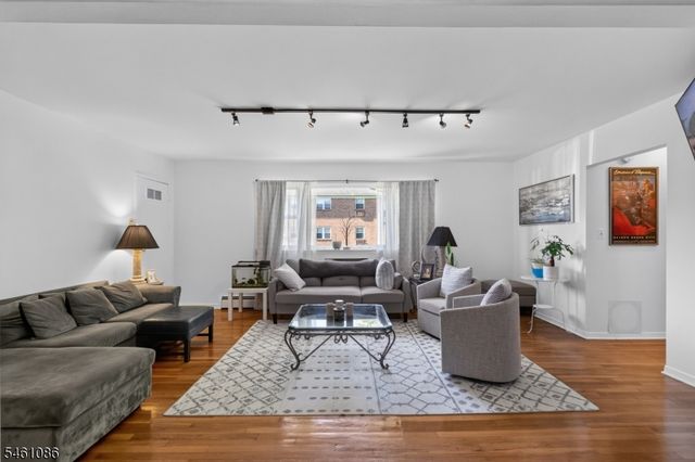 2467 State Route 10 7, Parsippany-troy Hills Twp., NJ 07950