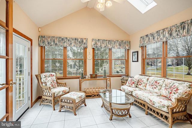 11 MULLIGAN DR, Reading, PA 19606