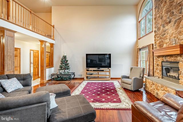 11 MULLIGAN DR, Reading, PA 19606