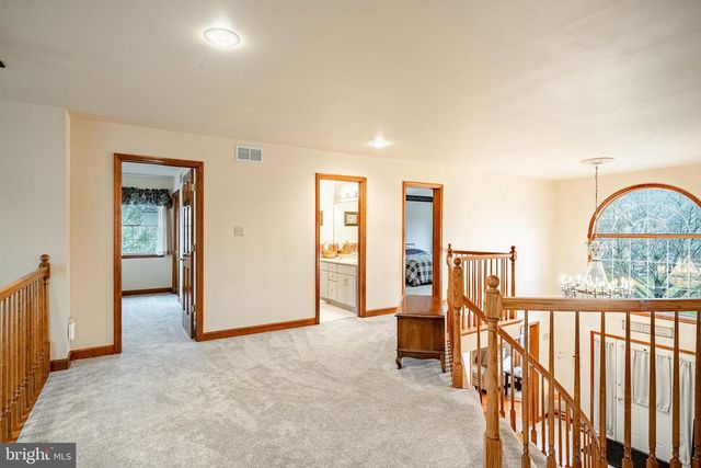 11 MULLIGAN DR, Reading, PA 19606