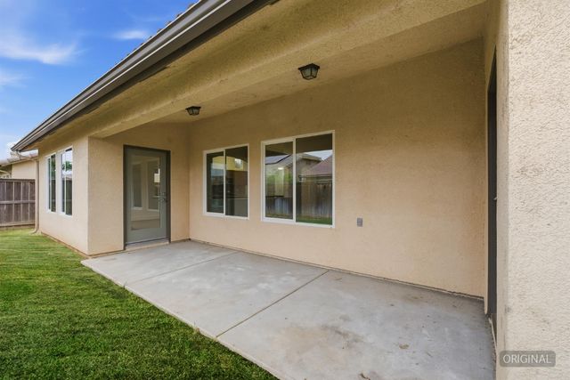 3579 Marina Drive, Madera, CA 93637