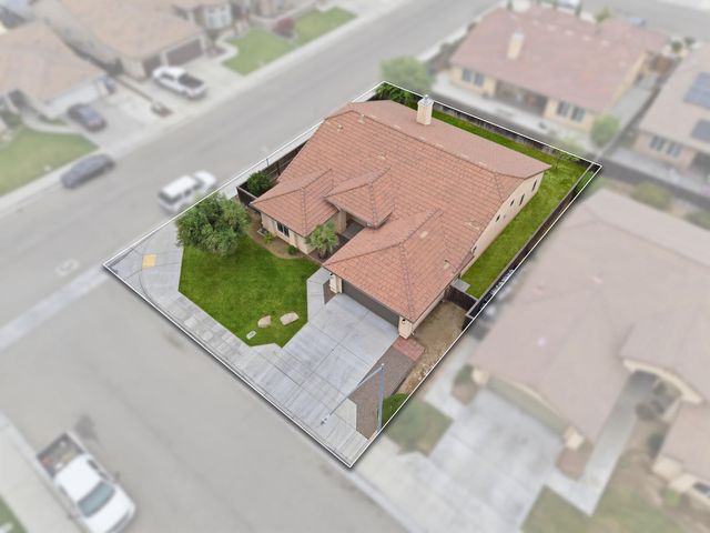 3579 Marina Drive, Madera, CA 93637