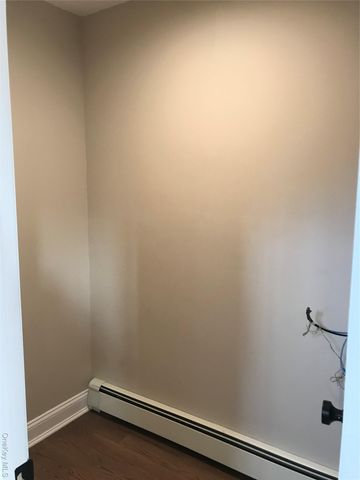 251 Main Street, Northport, NY 11768