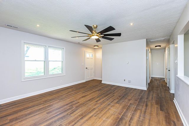 505 Old US 60 Road, Frankfort, KY 40601