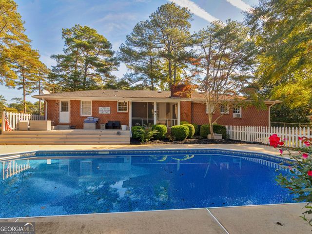 280 Burke Circle, Mcdonough, GA 30253