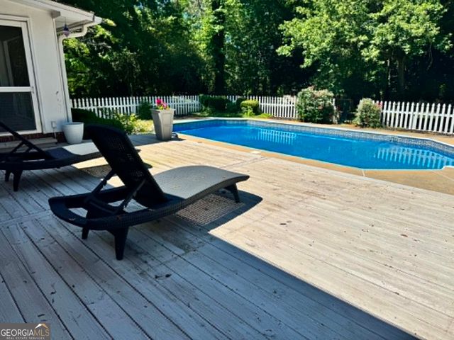 280 Burke Circle, Mcdonough, GA 30253