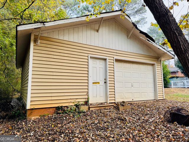 280 Burke Circle, Mcdonough, GA 30253