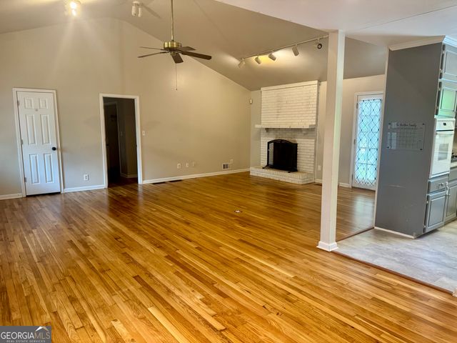 280 Burke Circle, Mcdonough, GA 30253