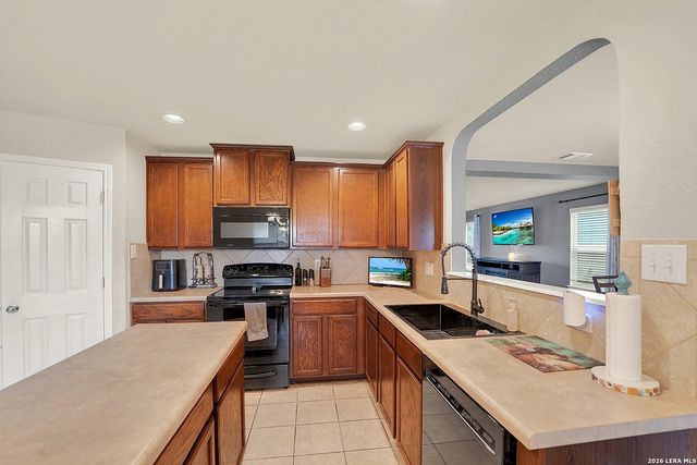 10106 SUN ML, San Antonio, TX 78254