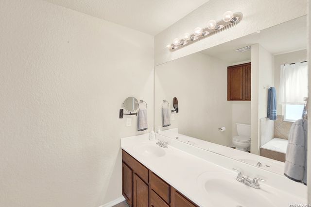 10106 SUN ML, San Antonio, TX 78254