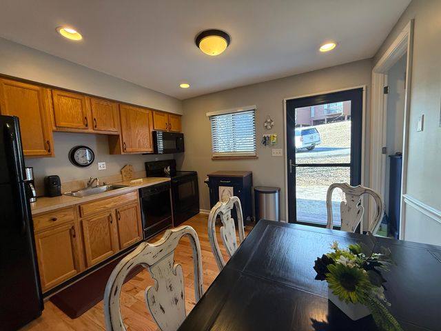 145 State Park Road G-2, Jamestown, KY 42629