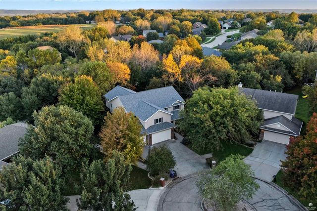 3703 Peachtree Circle, Manhattan, KS 66503