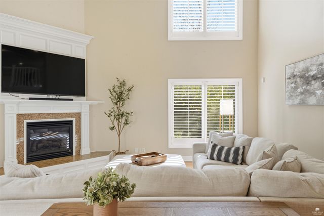 3703 Peachtree Circle, Manhattan, KS 66503