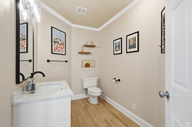 3703 Peachtree Circle, Manhattan, KS 66503