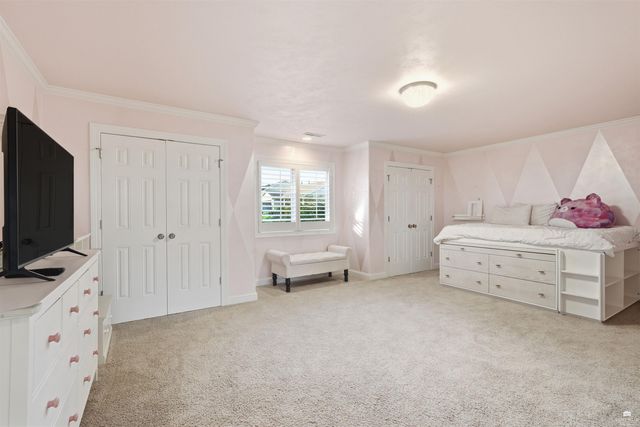 3703 Peachtree Circle, Manhattan, KS 66503