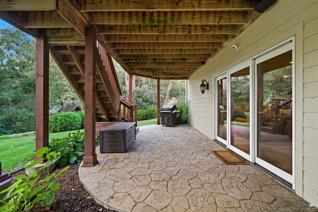 3703 Peachtree Circle, Manhattan, KS 66503