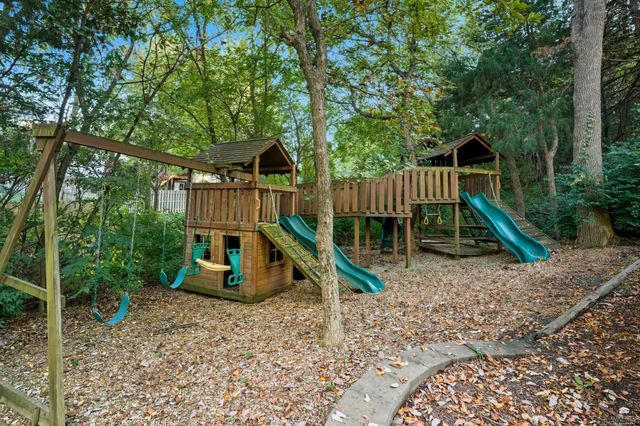 3703 Peachtree Circle, Manhattan, KS 66503