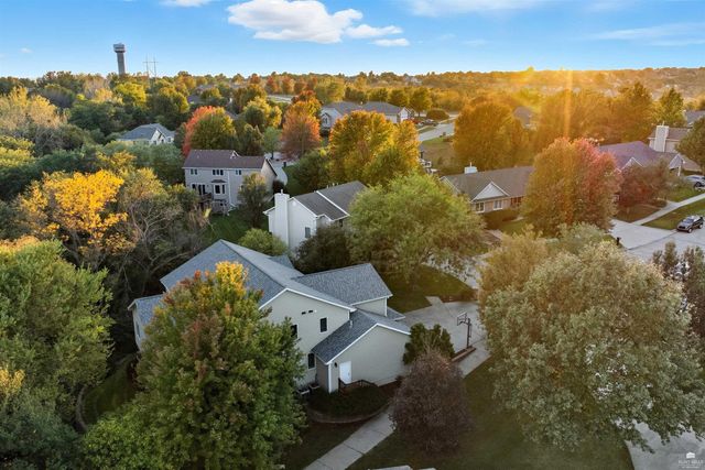 3703 Peachtree Circle, Manhattan, KS 66503