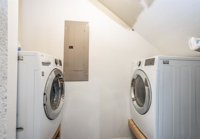 78 Park Lane, Gainesville, TX 76240