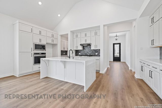 11925 Lofted Bloom, Schertz, TX 78154