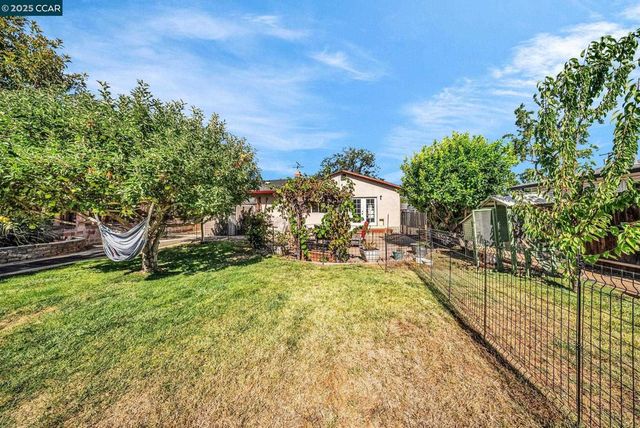 3412 Flamingo Dr, Concord, CA 94520