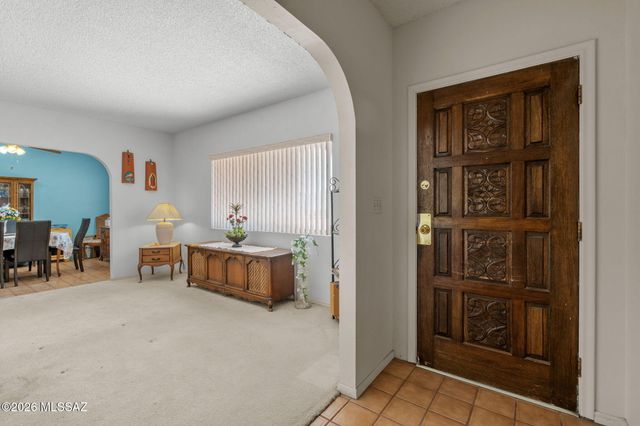 4520 N Vía Sinuosa, Tucson, AZ 85745