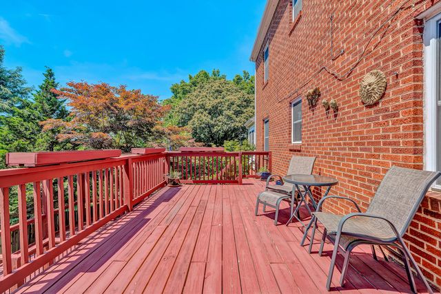 2225 Yellow Mountain RD SE, Roanoke, VA 24014