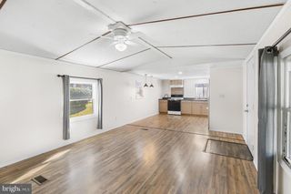 2 WESTVIEW WAY, West Grove, PA 19390