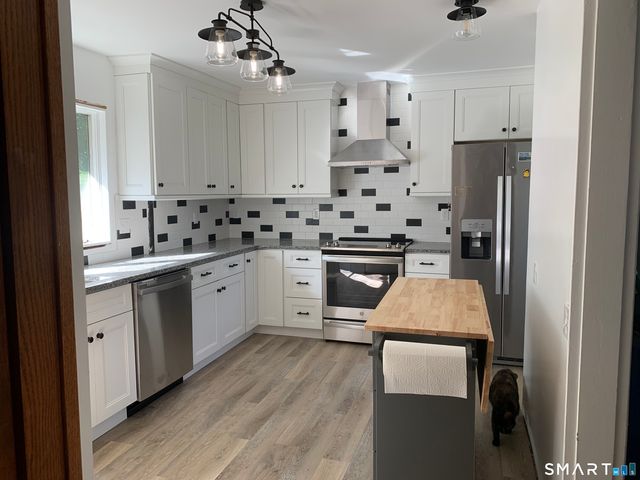 14 Arden Road, Waterbury, CT 06708