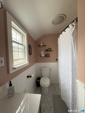 14 Arden Road, Waterbury, CT 06708