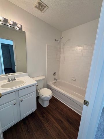 1693 Woodsford Road NW, Kennesaw, GA 30152