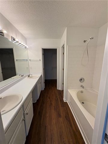 1693 Woodsford Road NW, Kennesaw, GA 30152