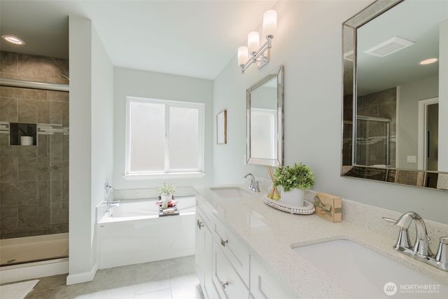 4919 Onalaska Loop SE, Port Orchard, WA 98367