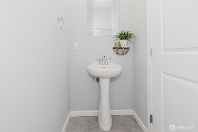 4919 Onalaska Loop SE, Port Orchard, WA 98367
