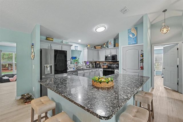 18018 SW 68TH LOOP, Dunnellon, FL 34432