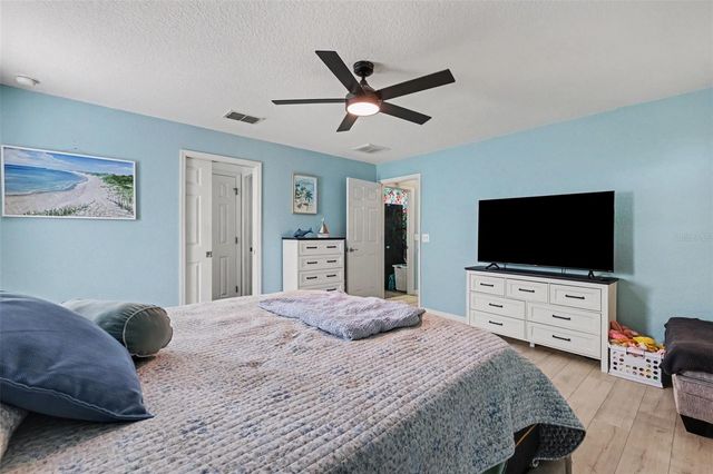 18018 SW 68TH LOOP, Dunnellon, FL 34432