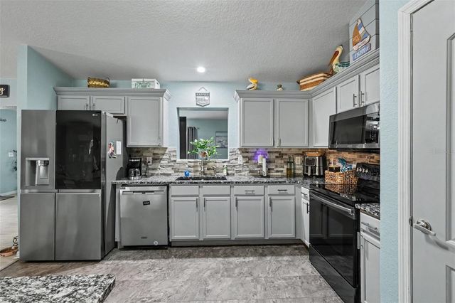 18018 SW 68TH LOOP, Dunnellon, FL 34432
