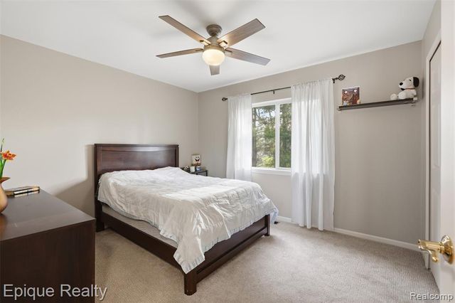 2442 Moors Court, Ann Arbor, MI 48108