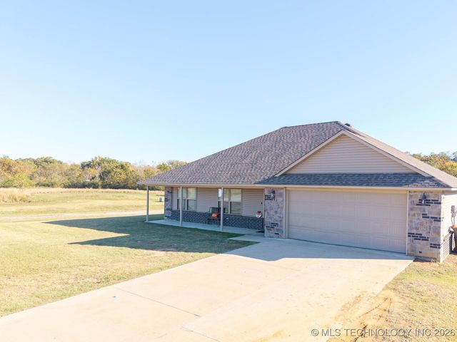 503 Black Creek Lane, Hackett, AR 72937