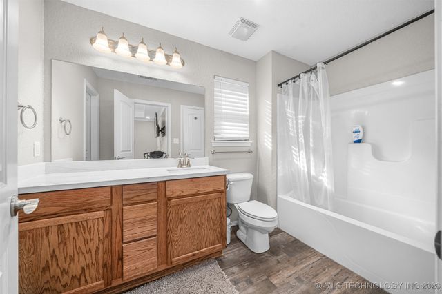 503 Black Creek Lane, Hackett, AR 72937