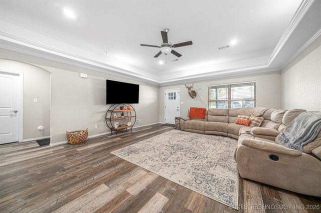 503 Black Creek Lane, Hackett, AR 72937