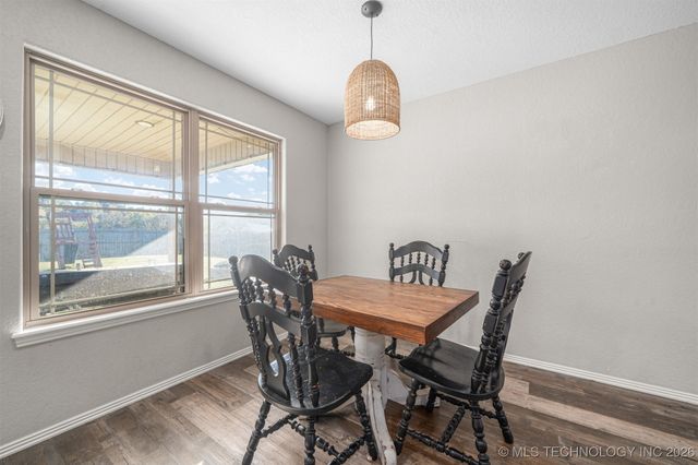 503 Black Creek Lane, Hackett, AR 72937