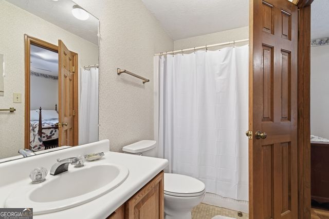 91 Almond Road, Lagrange, GA 30241