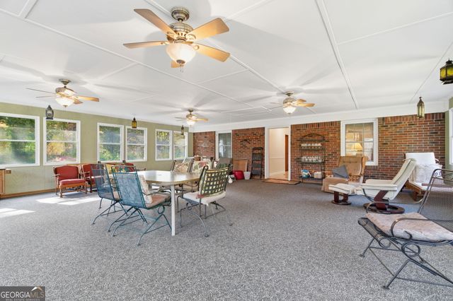 91 Almond Road, Lagrange, GA 30241