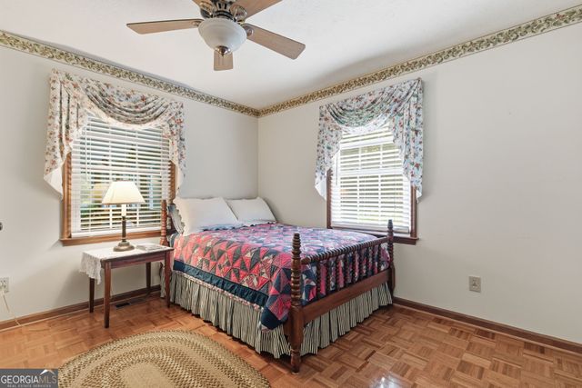 91 Almond Road, Lagrange, GA 30241